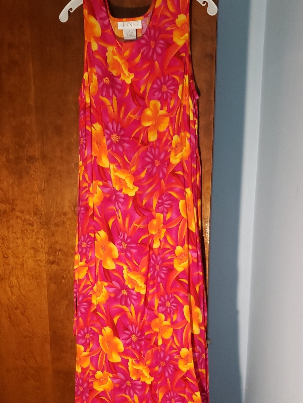 Casual Corner Pink and Orange Floral Sleeveless Maxi Dress
